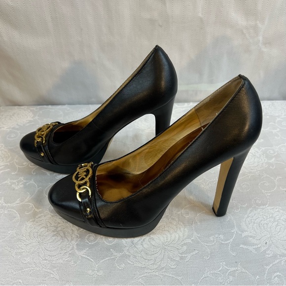 Michael Kors Navy Blue Leather Hamilton Gold Logo 5” Heel Platform Pumps 9 M - Picture 6 of 11